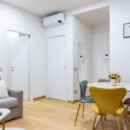 Easylife - Bilocale Moderno E Sofisticato In Zona Porta Venezia Apartment